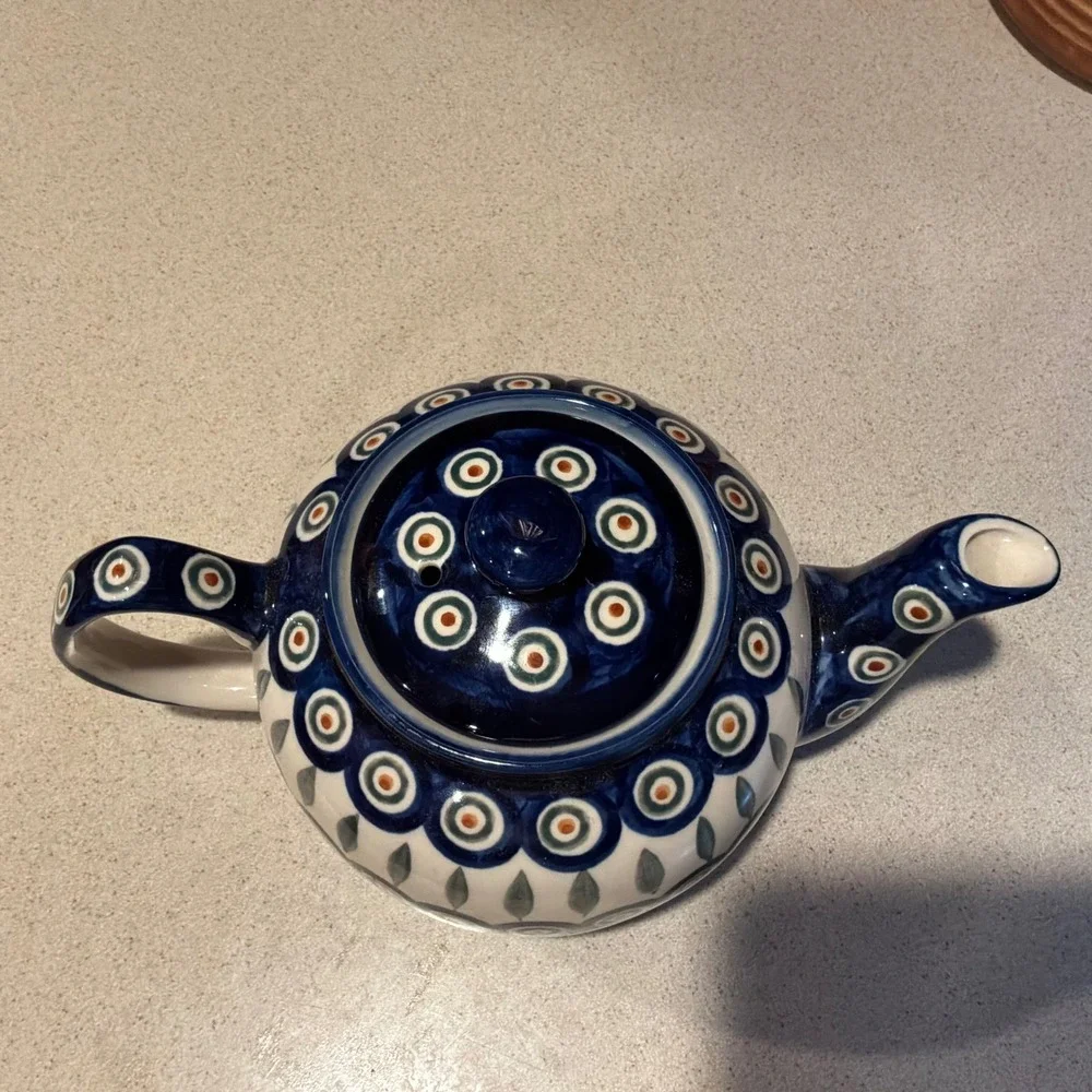 Boleslawiec Polish Pottery Teapot Peacock Eye Pattern Hand Made in Poland EUC